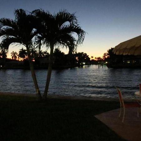 Studio Intracoastal Views! 5 Min Walk To The Beach Vila Pompano Beach Exterior foto