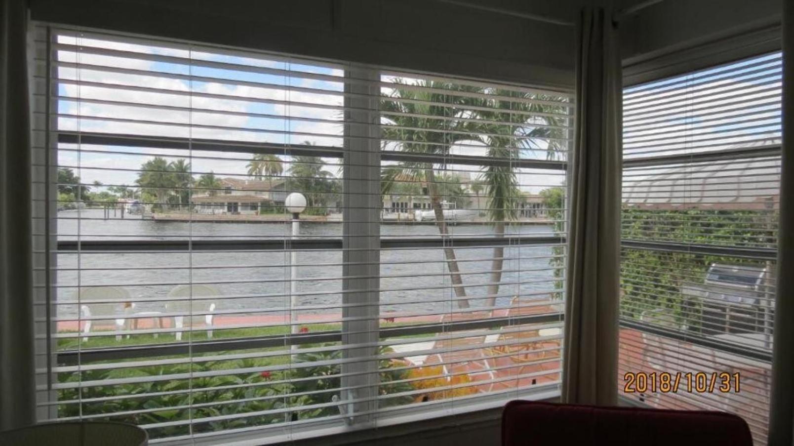 Studio Intracoastal Views! 5 Min Walk To The Beach Vila Pompano Beach Exterior foto