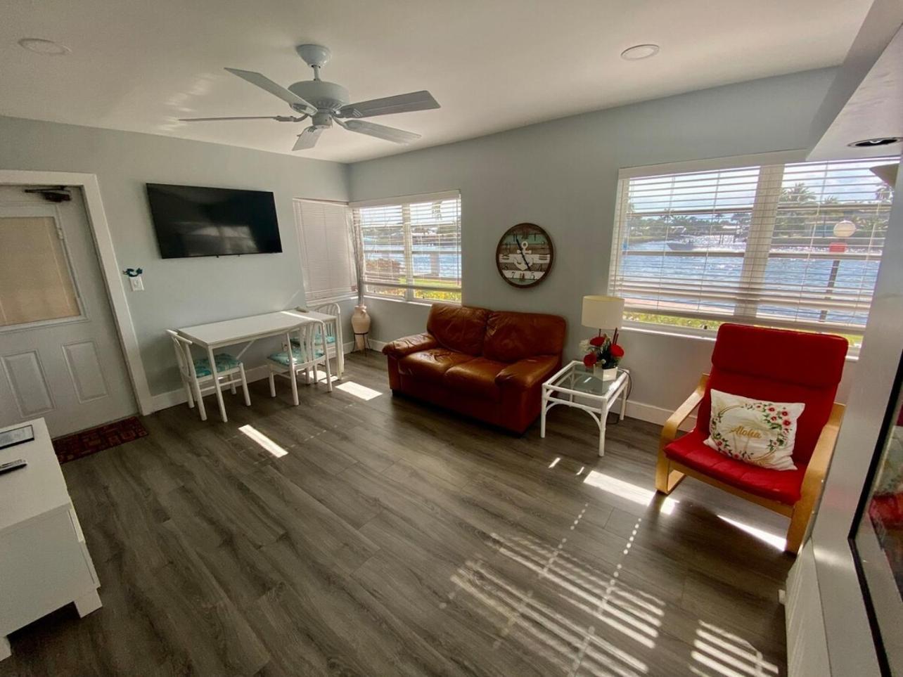 Studio Intracoastal Views! 5 Min Walk To The Beach Vila Pompano Beach Exterior foto